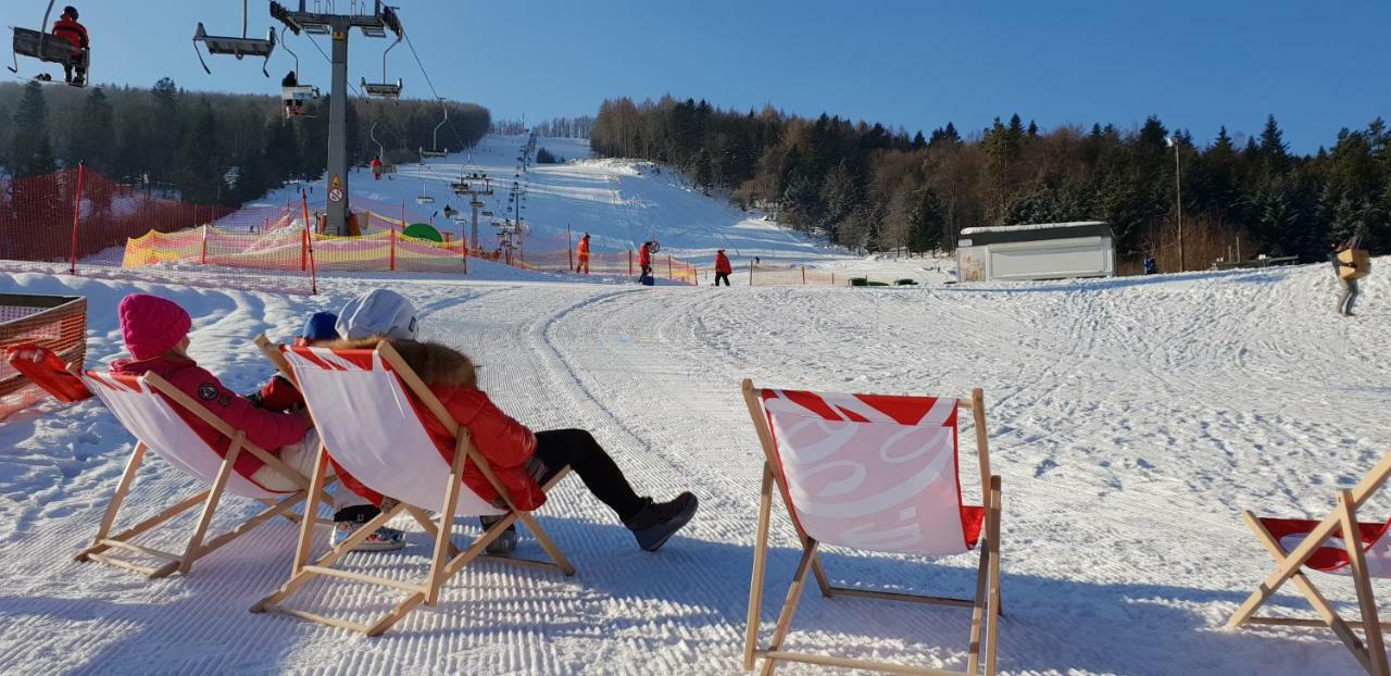 Pensjonat Laworta Ski Ustrzyki Dolne Kültér fotó