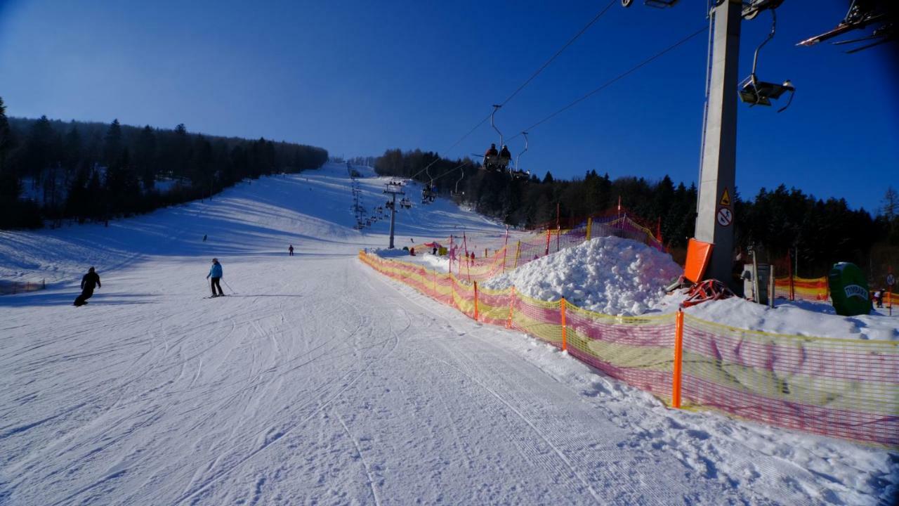Pensjonat Laworta Ski Ustrzyki Dolne Kültér fotó