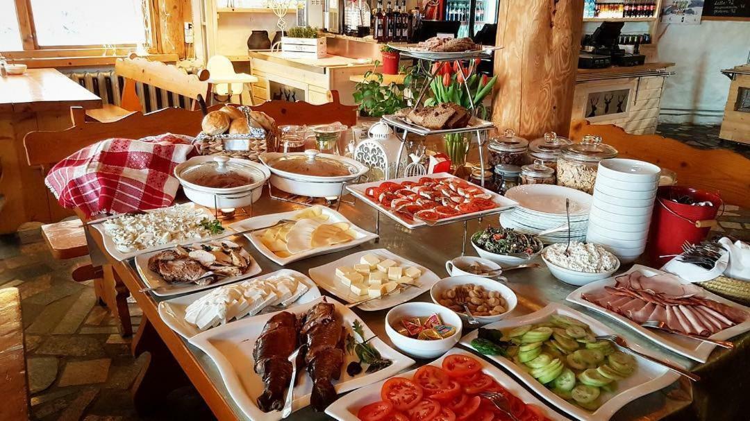 Pensjonat Laworta Ski Ustrzyki Dolne Kültér fotó